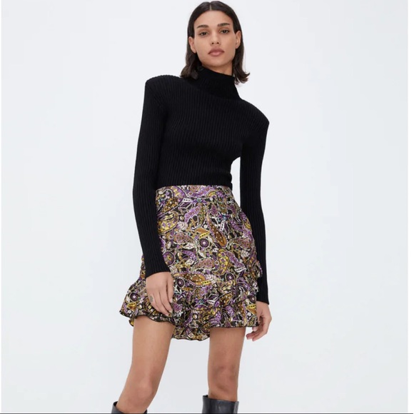 Zara Skirts Zara Mini Skirt Poshmark